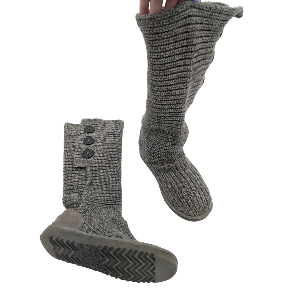 UGG Womens Boho Cozy Knit Classic Cardy Boots 7 Grey 3-Button Sheepskin Hygge